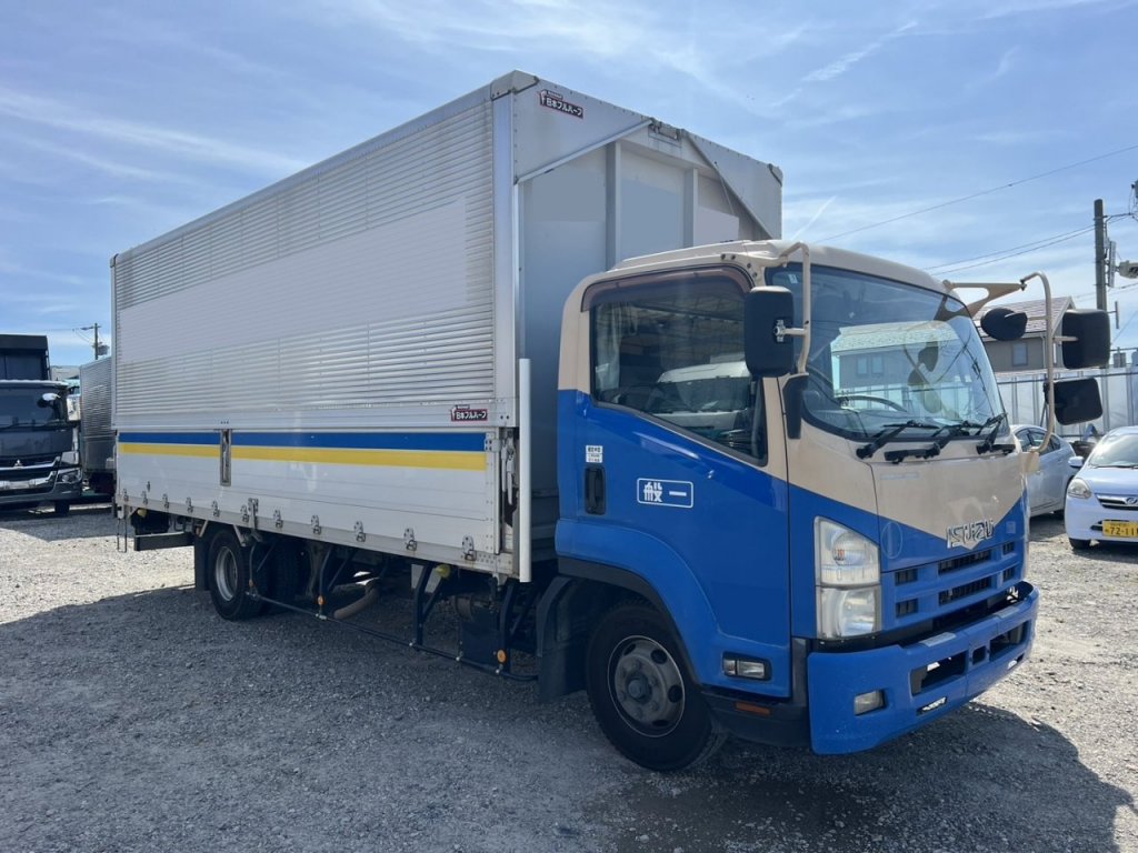 いすゞ 中型ワイド フォワード アルミウィング SKG-FRR90T2