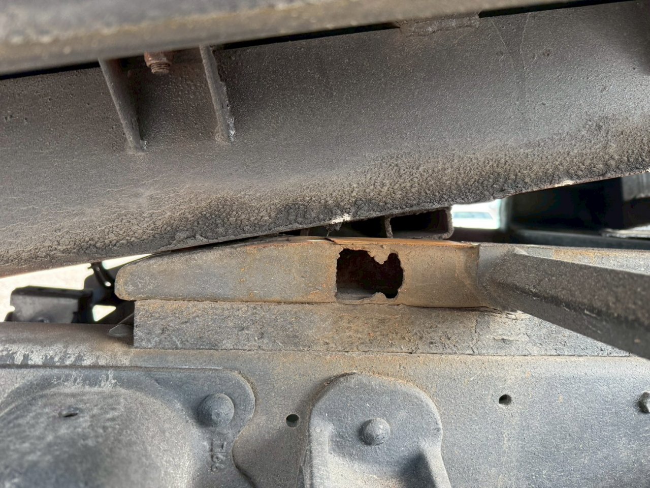 日野 小型ワイド デュトロ キャリアカー KK-XZU421M