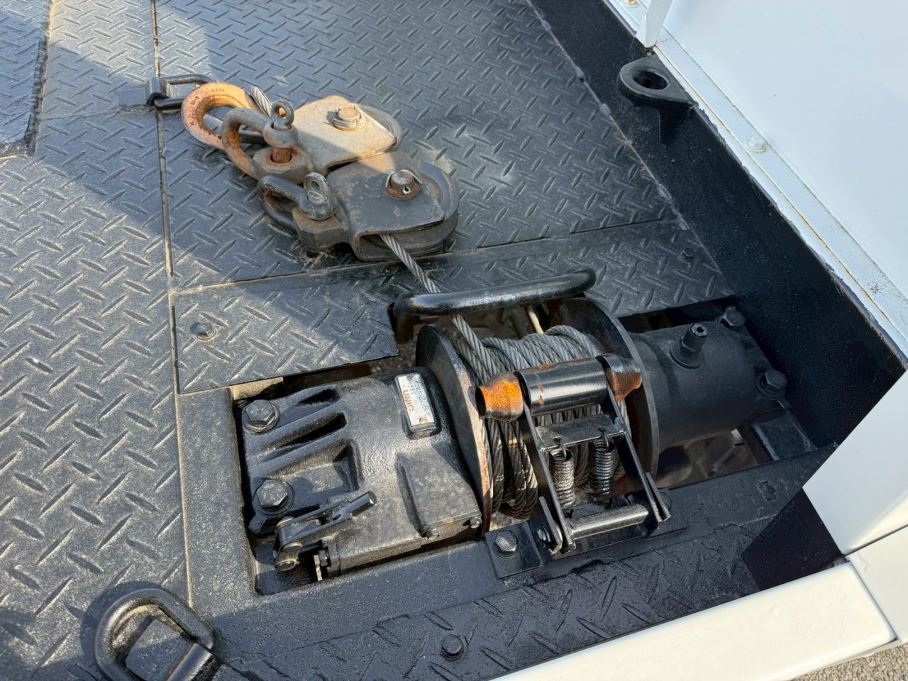 日野 小型ワイド デュトロ キャリアカー KK-XZU421M