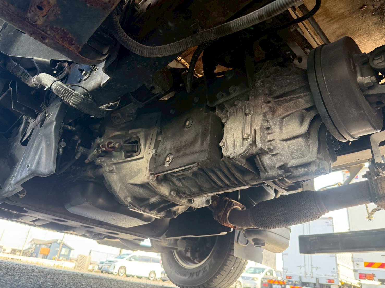 いすゞ 小型ワイド  平ボディ TRG-NPR85AR