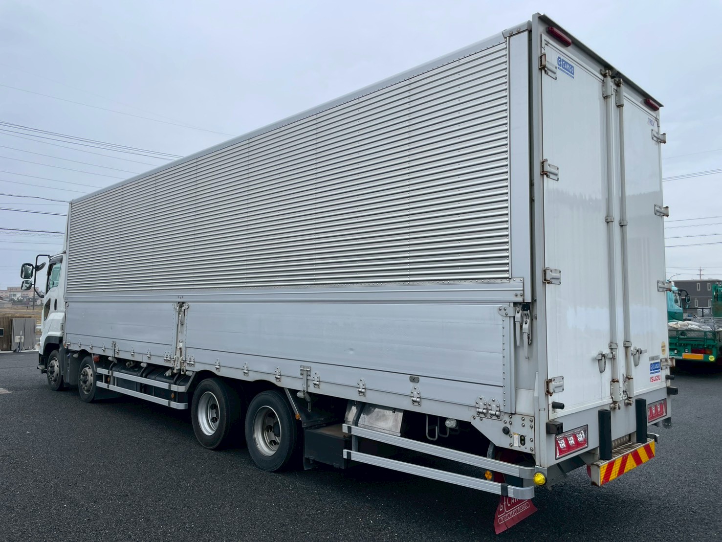 いすゞ 10t超 ギガ アルミウィング 2PG-CYJ77C