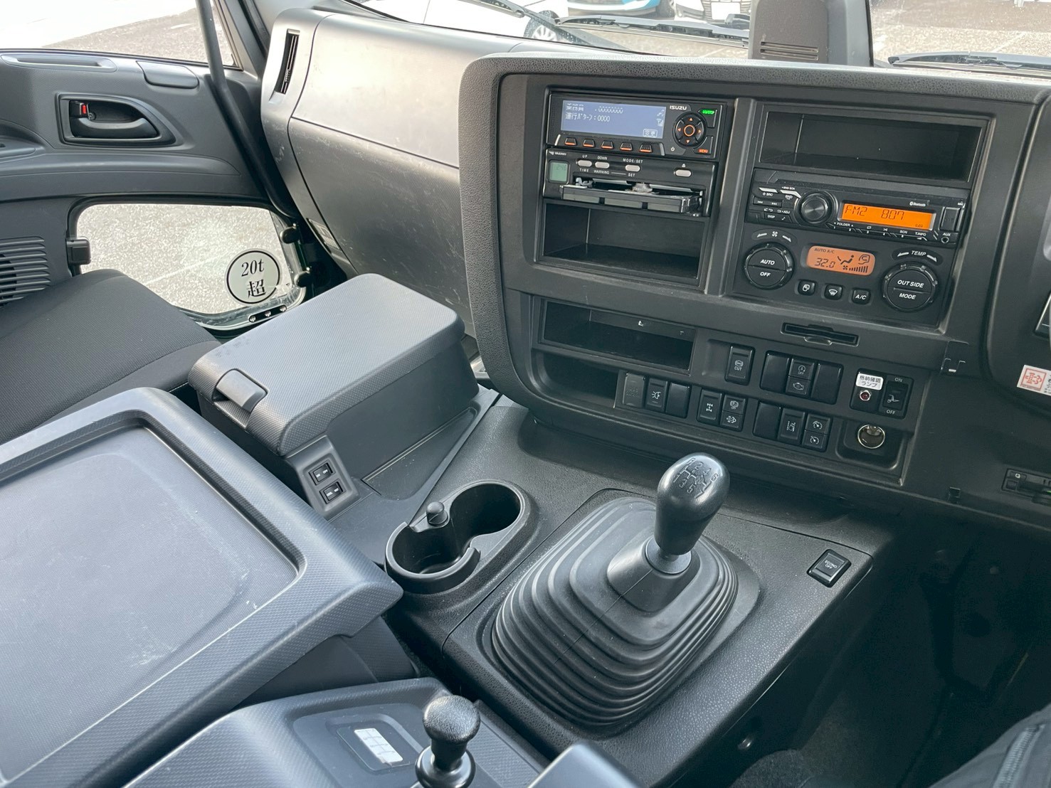 いすゞ 10t超 ギガ アルミウィング 2PG-CYJ77CA