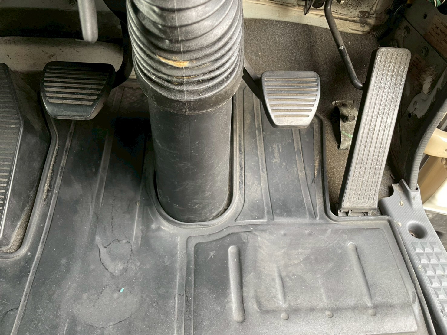 いすゞ 中型ワイド  冷凍車 TKG-FRR90T2