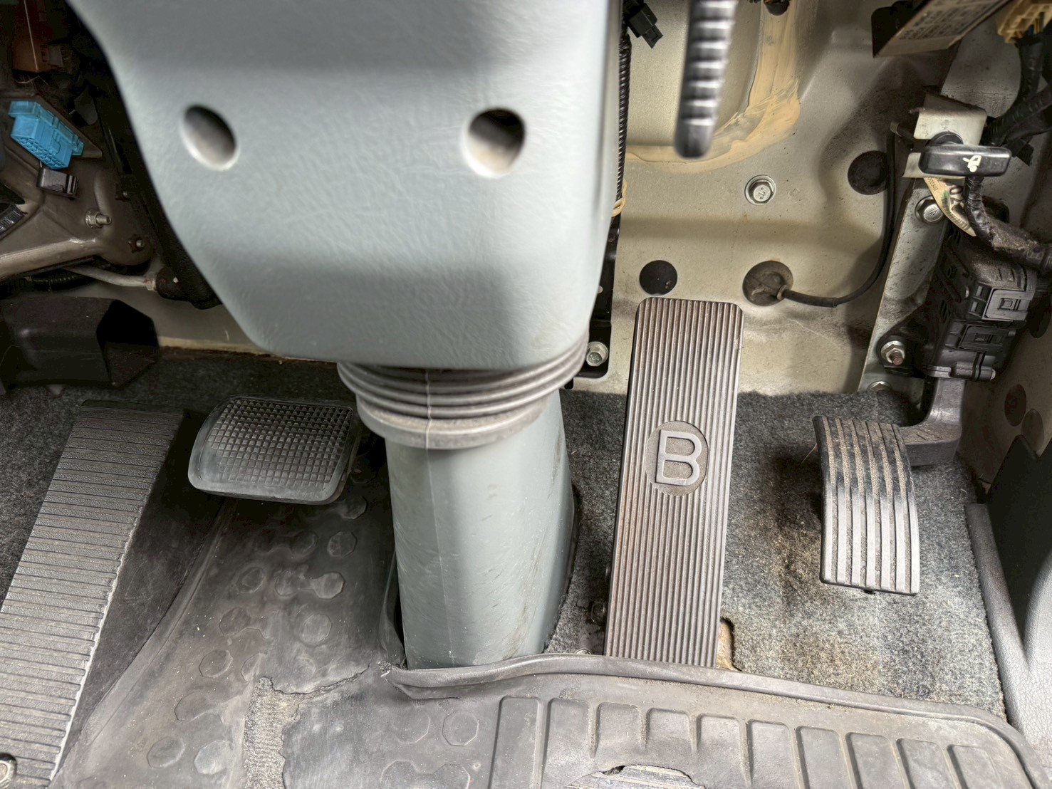 三菱 中型ワイド  アルミウィング TKG-FK61F