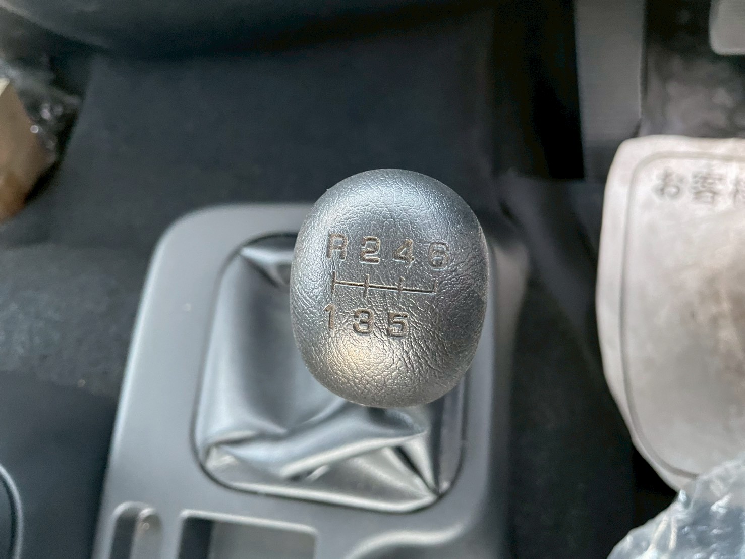 三菱 中型増トンワイド  平ボディ 2KG-FK62FZ