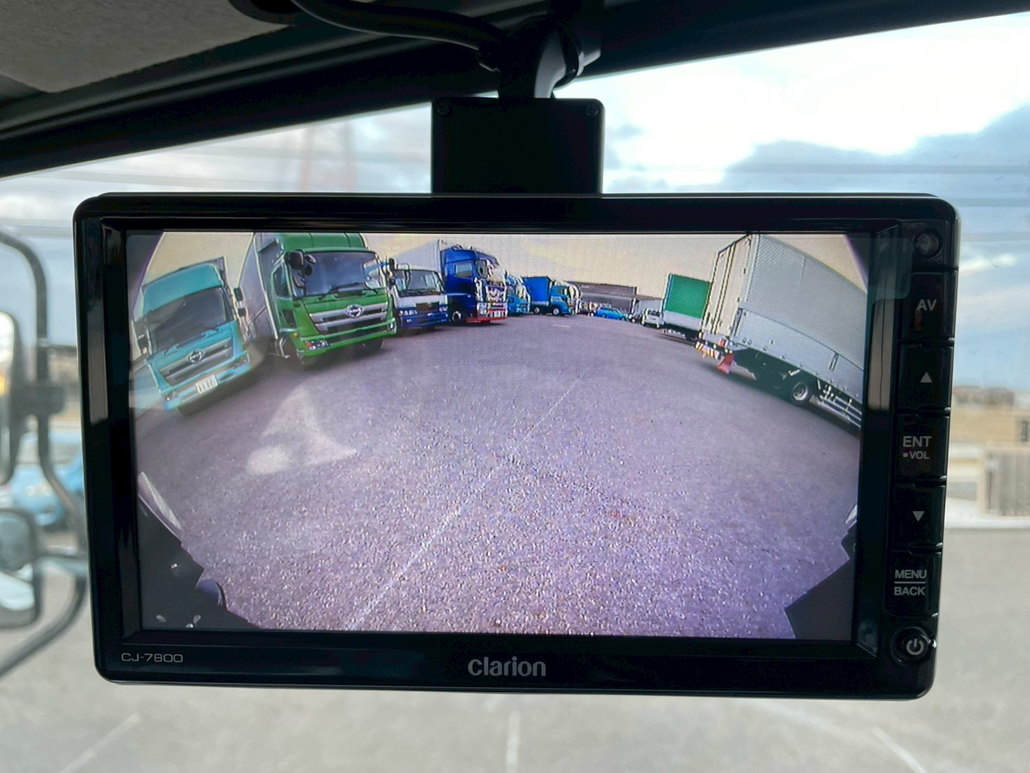 三菱 中型増トンワイド  平ボディ 2KG-FK62FZ