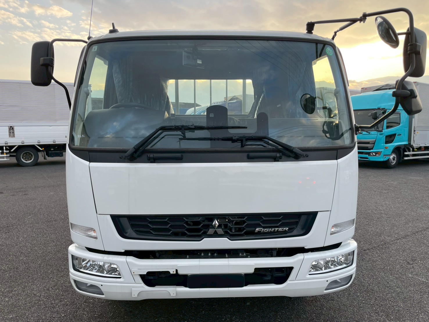 三菱 中型増トンワイド  平ボディ 2KG-FK62FZ