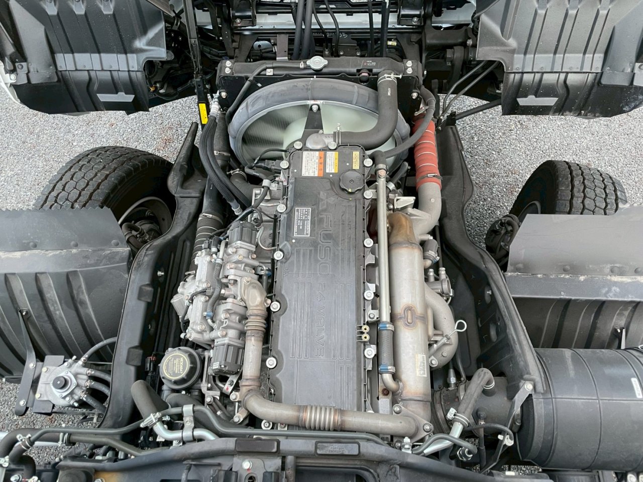 三菱 中型増トンワイド  平ボディ 2KG-FK62FZ