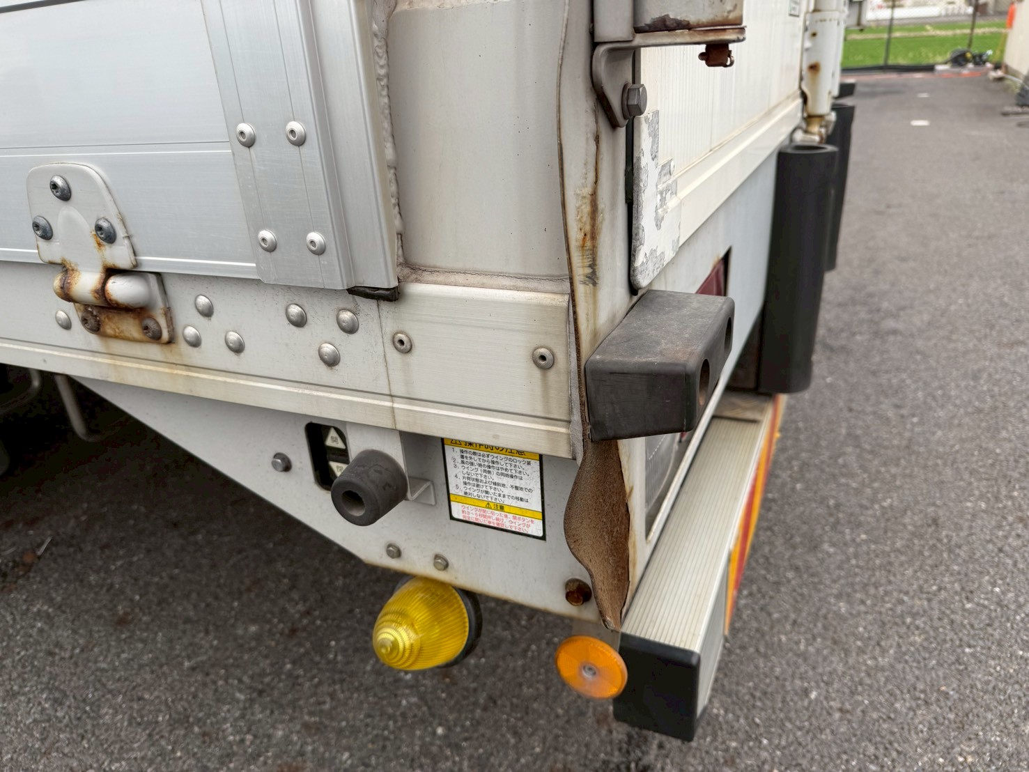 日野 中型ワイド  アルミウィング 2KG-FD2ABA