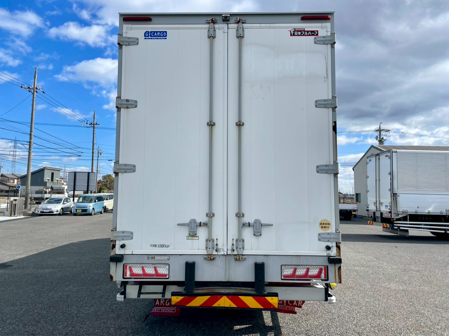 いすゞ 10t超 ギガ アルミウィング 2PG-CYJ77C