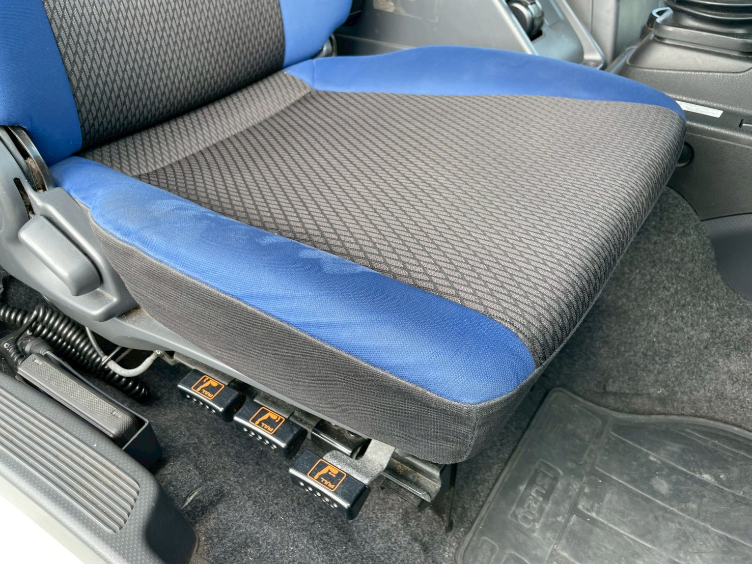 いすゞ 10t超 ギガ アルミウィング 2PG-CYJ77C