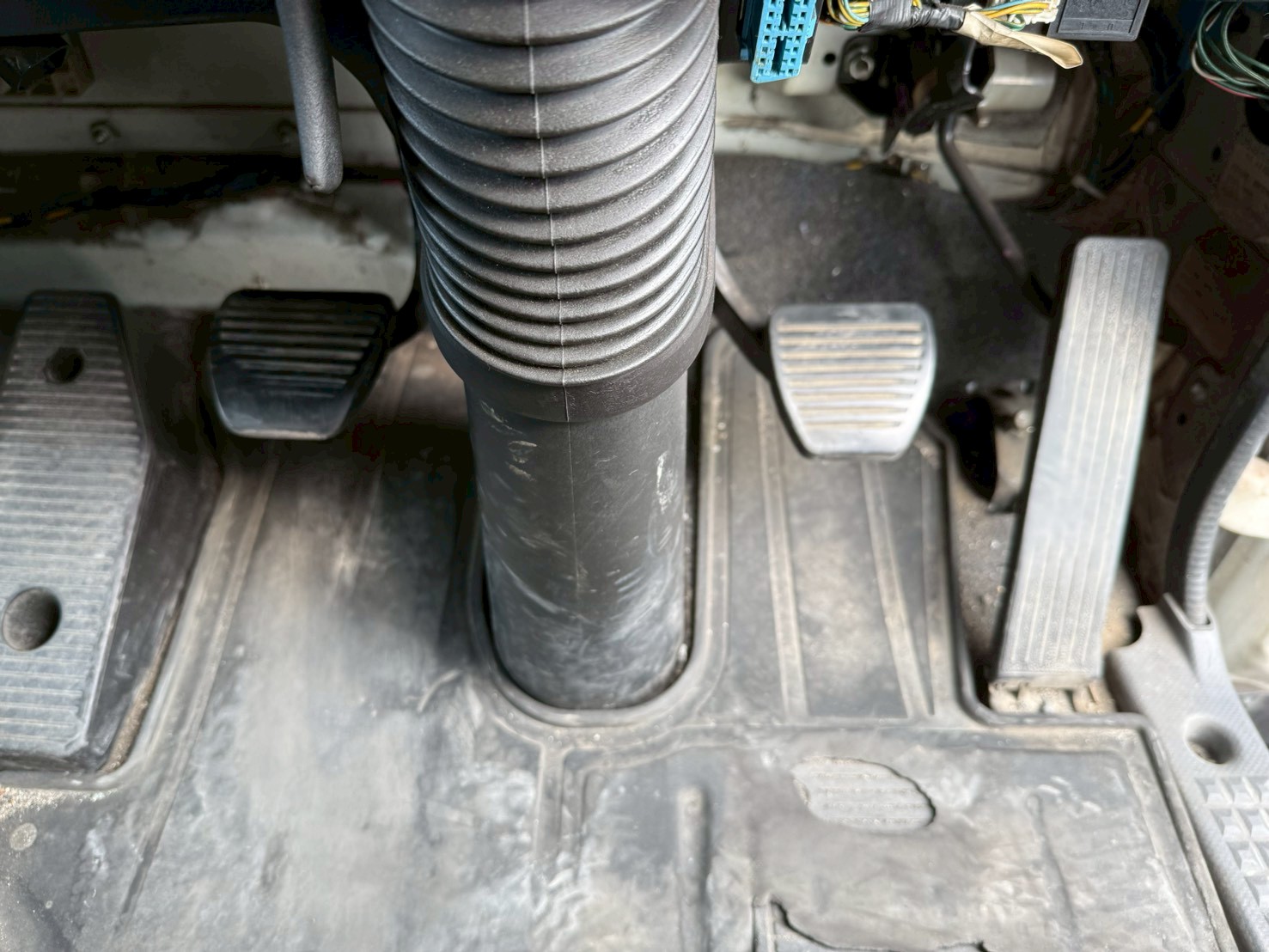 いすゞ 中型増トンワイド  クレーン３段 SKG-FSR90S2