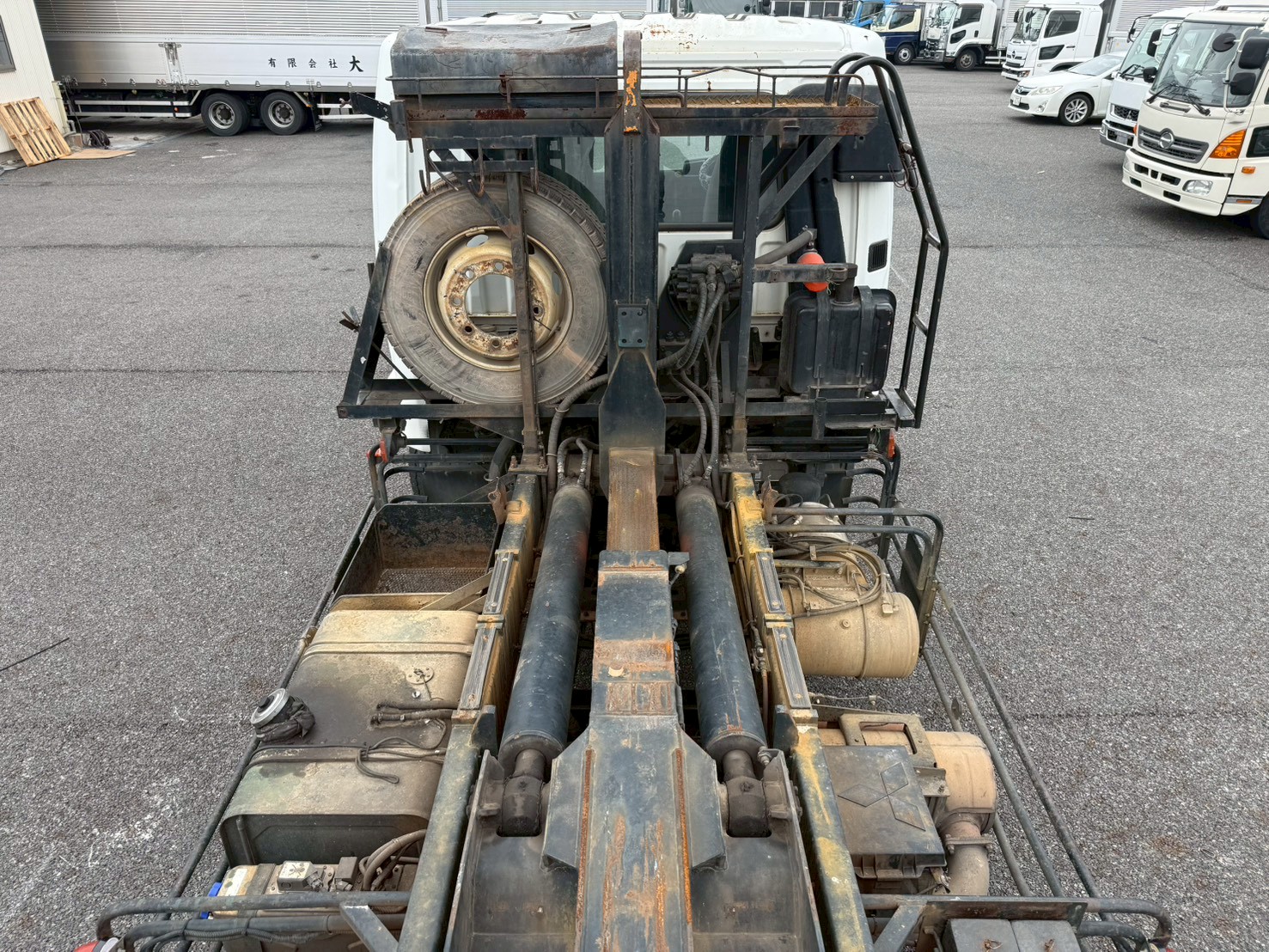 三菱 中型増トン標準  アームロール LKG-FK62FZ