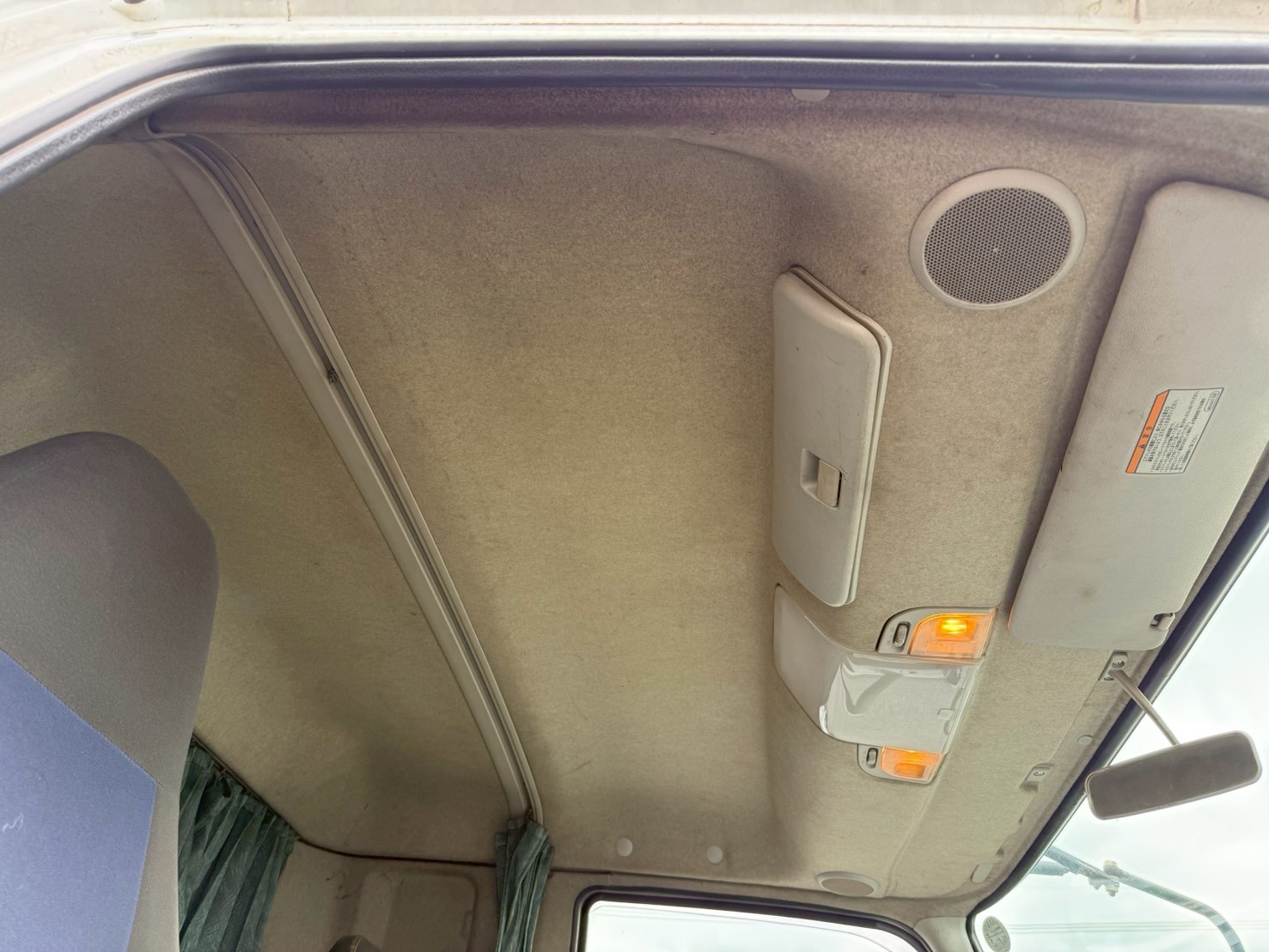 三菱 中型増トン標準  アームロール LKG-FK62FZ