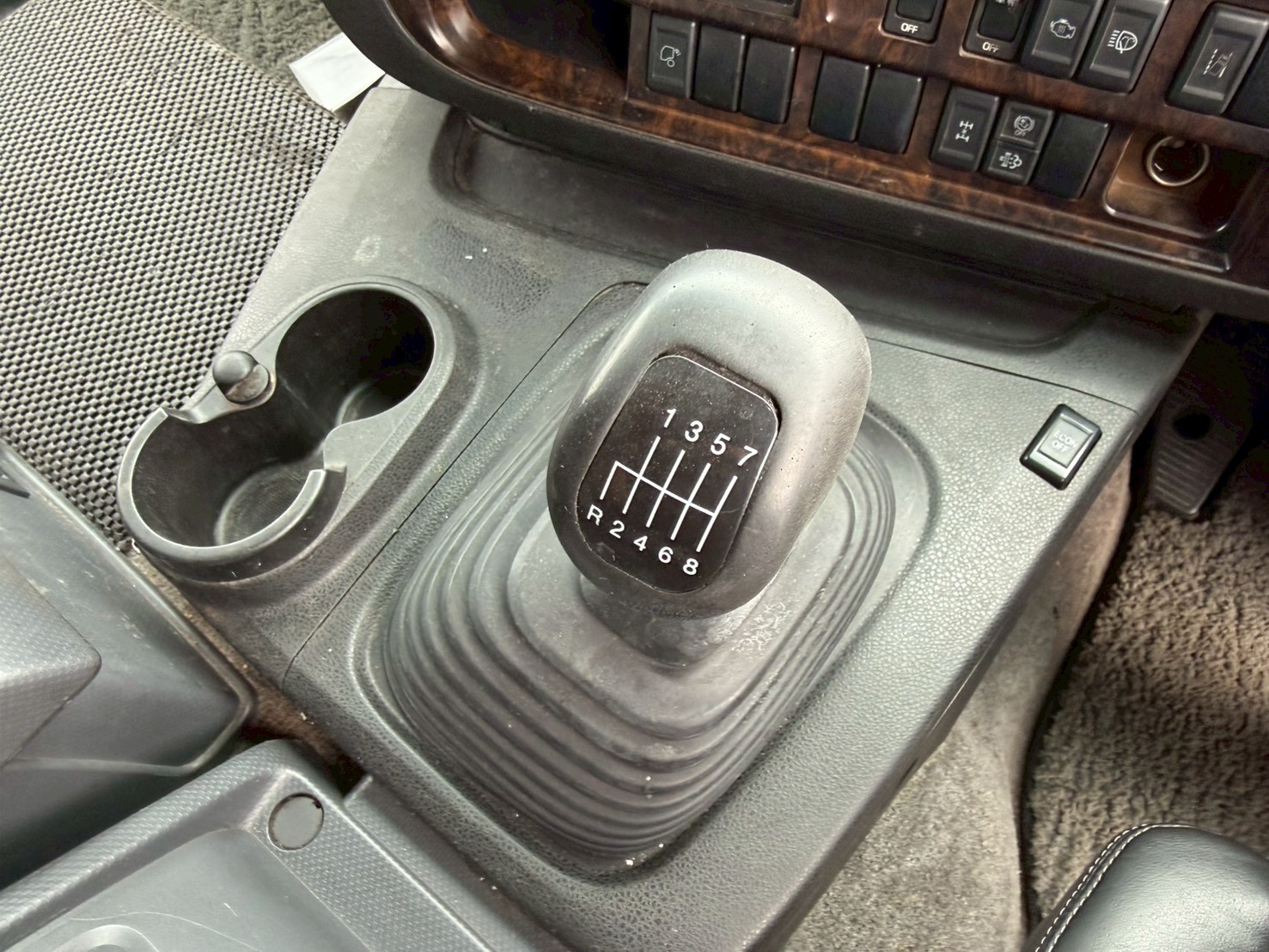 いすゞ 10t超  トラクタ QDG-EXZ52BJ