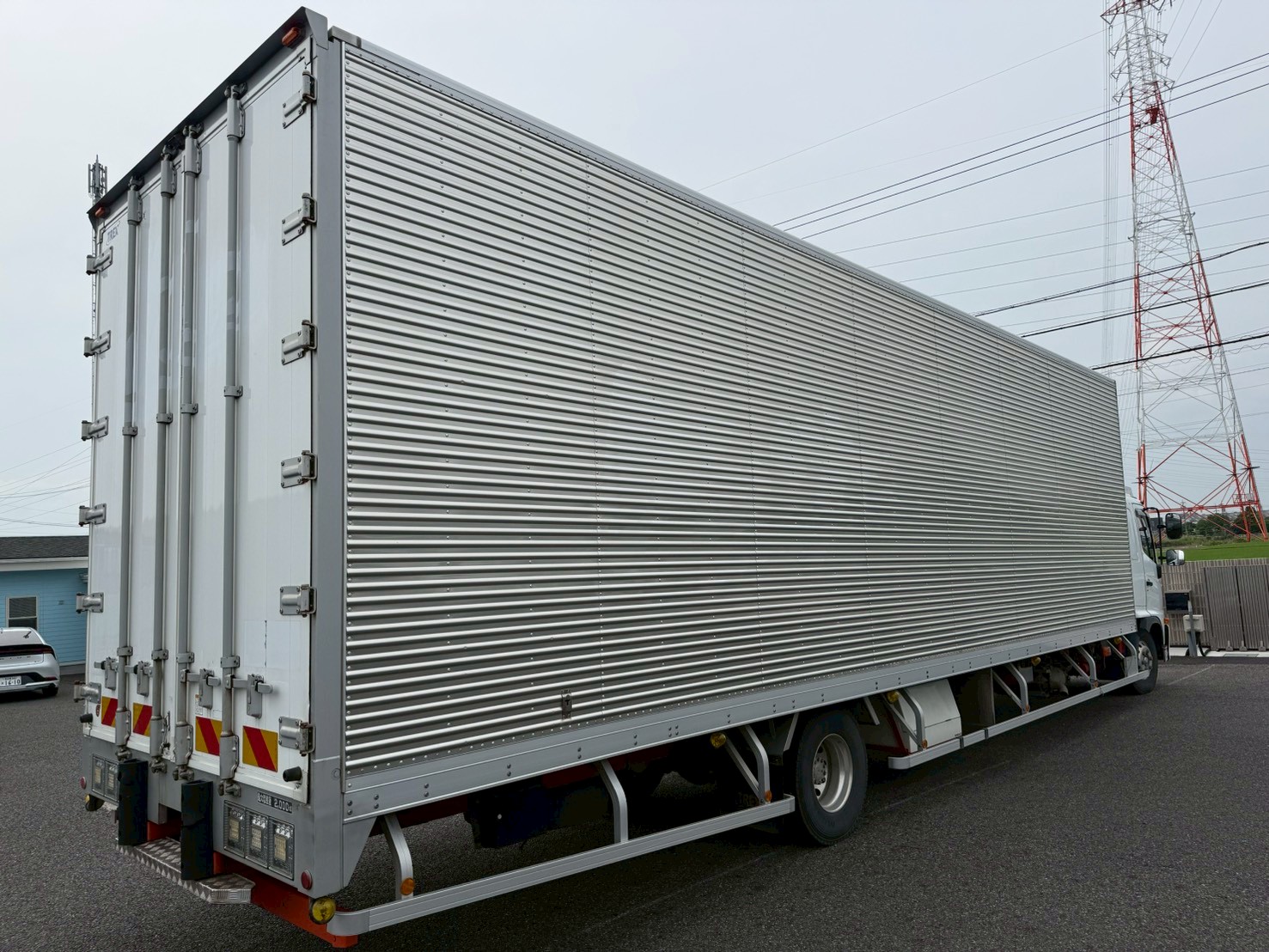 日野 中型ワイド  バン 2PG-FD2ABA改