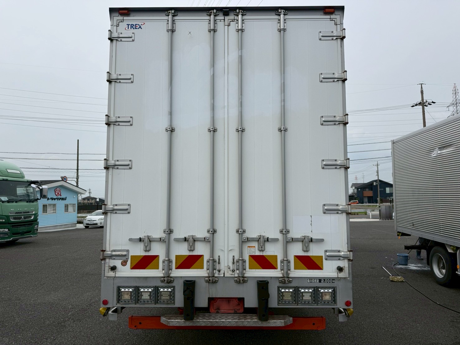 日野 中型ワイド  バン 2PG-FD2ABA改