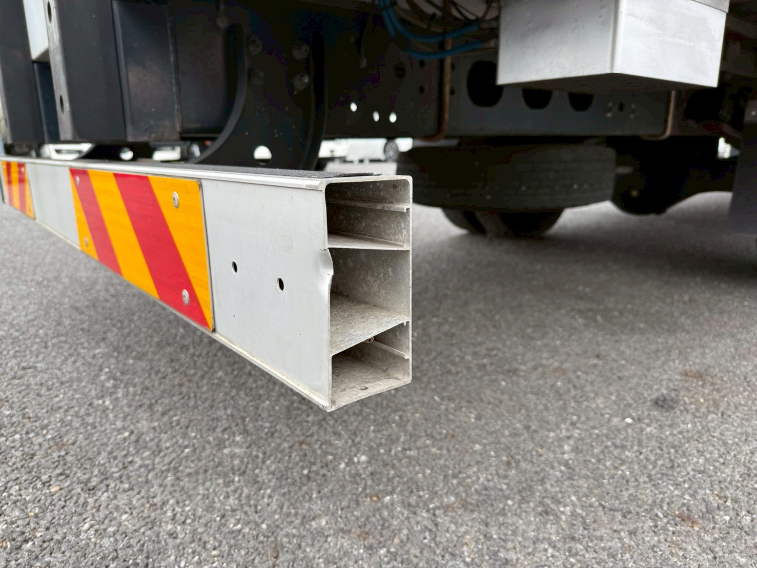 三菱 中型ワイド  アルミウィング TKG-FK61F