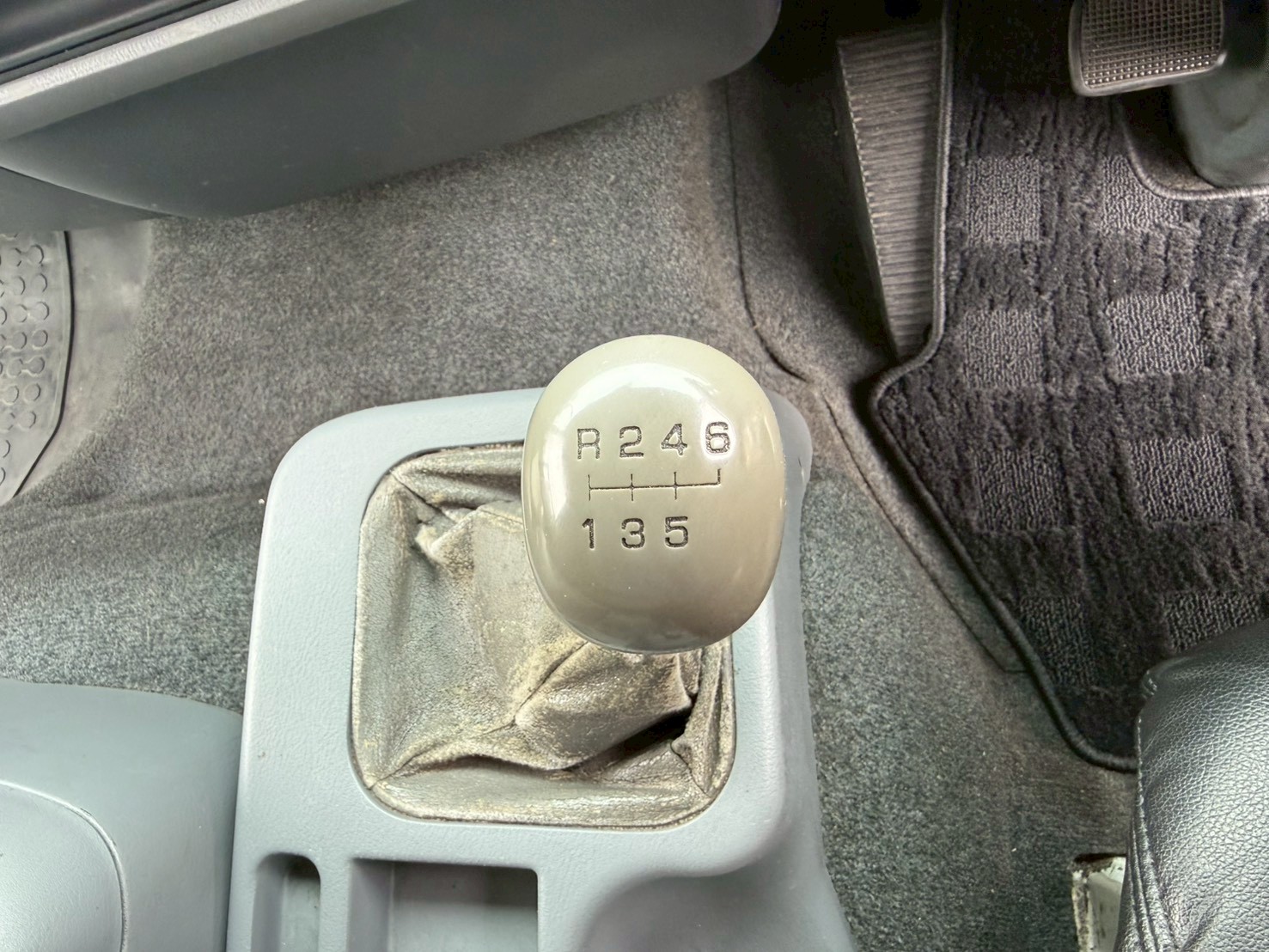 三菱 中型ワイド  アルミウィング TKG-FK61F